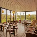 Herdade Do Ananás Agroturismo *