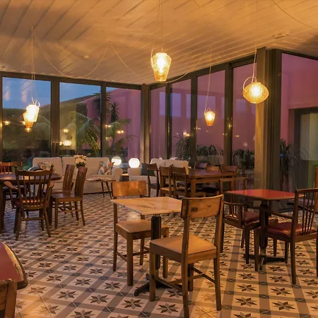 Hotel Herdade Do Ananas 5*