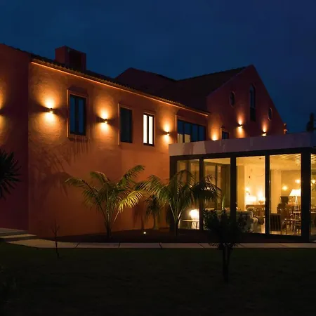 Lantgård Herdade Do Ananas *